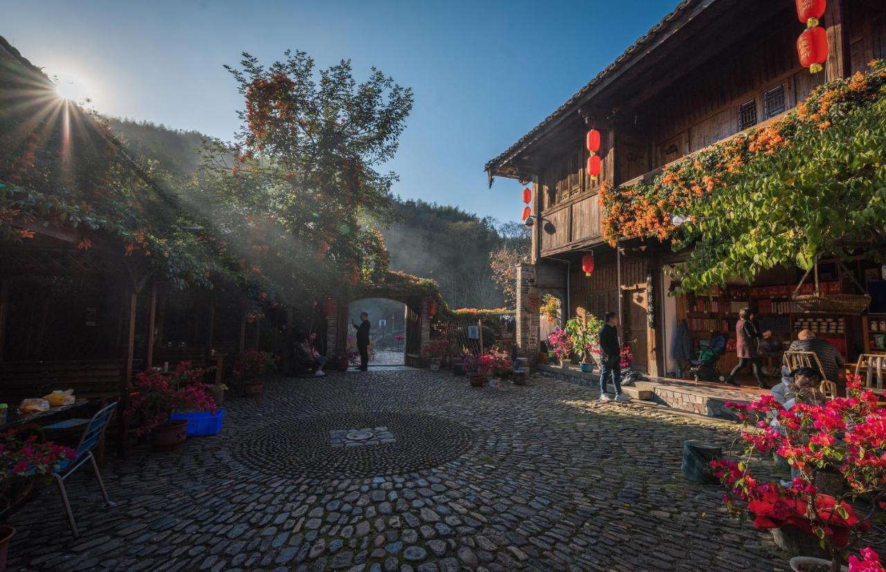 Nanjing Tulou Yunshuiyao Sheying Homestay Exterior foto